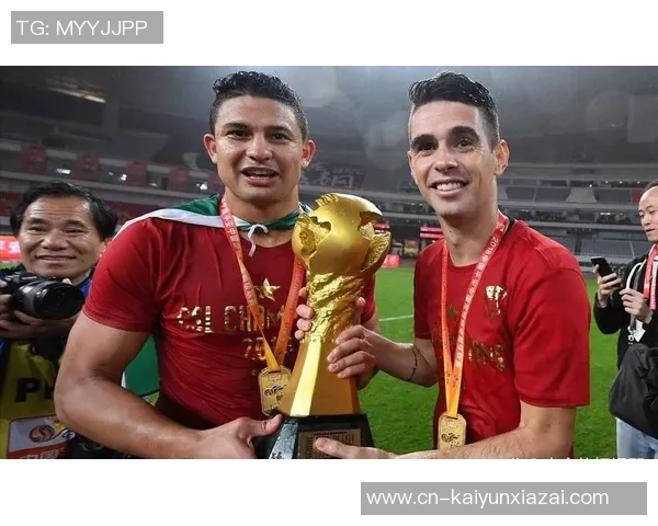 奥斯卡向海港夺冠致以祝贺感谢队友朋友和球迷们的支持与鼓励