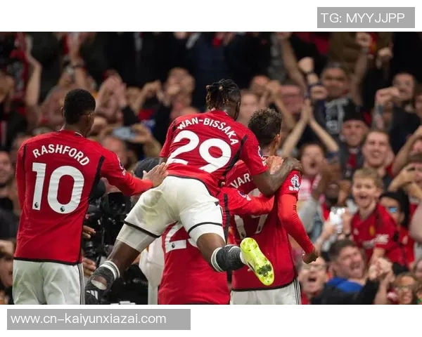 曼联社交媒体发布海报预热客场对阵副班长狼队的激战 曼联社交媒体发布海报预热客场对阵副班长狼队的激战